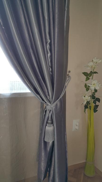 Apartment Plamen Delux Бургас Номер фото